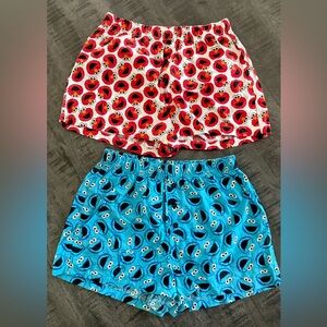 Red and Blue Hybrid Shorts with Elastic Waistband/X2